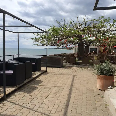 Paese Di Mare Appartamento